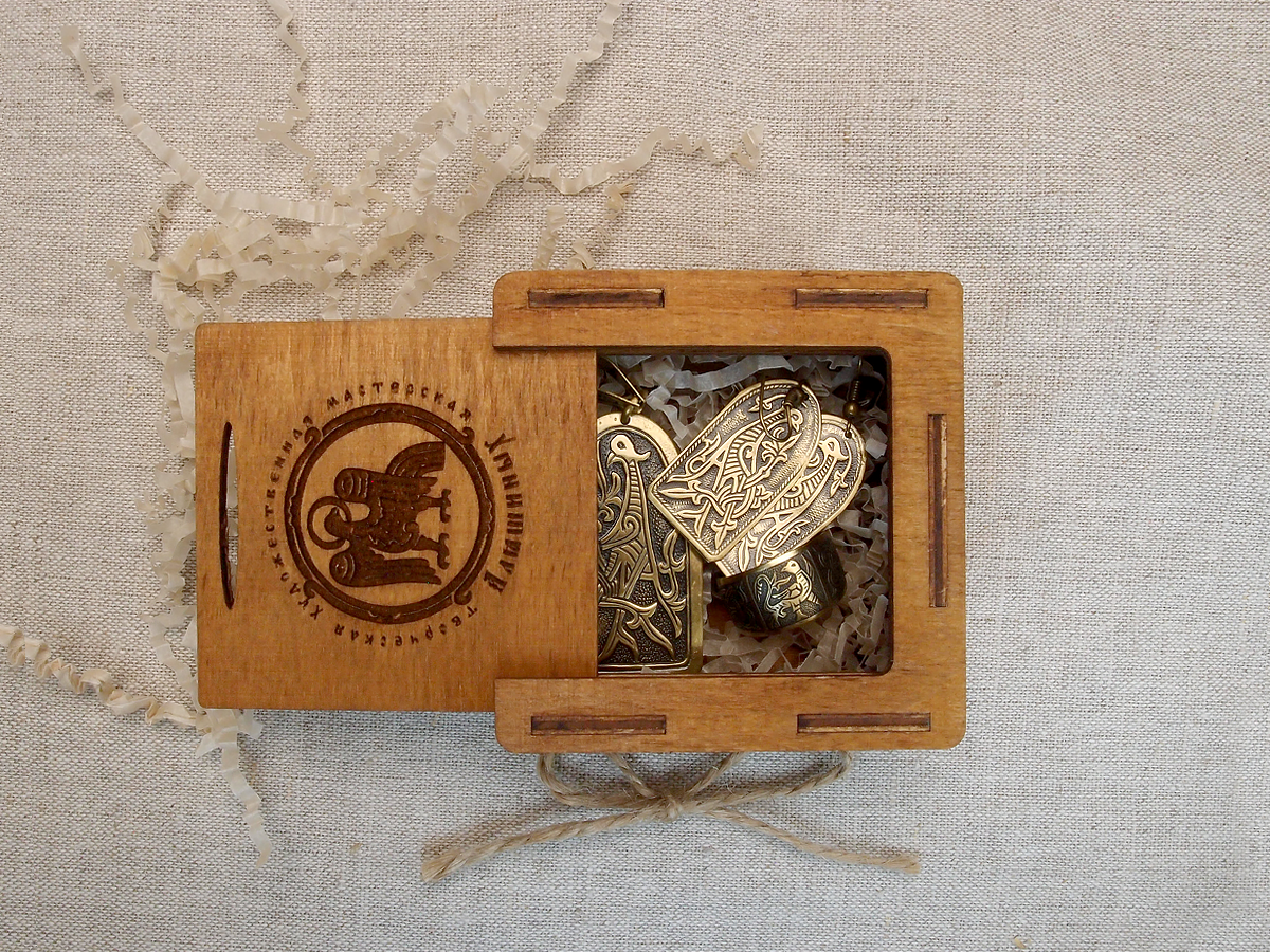 Комплект украшений "Киевская птица" в подарочной упаковке.